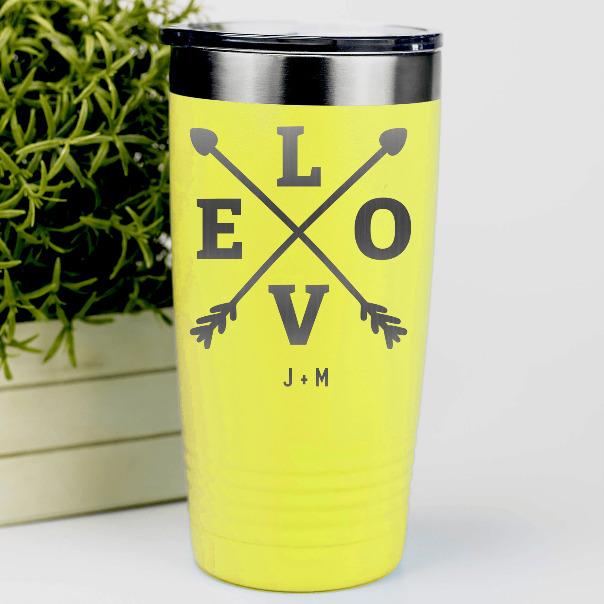 Yellow Valentines Day Tumbler With Arrow Of Love Design