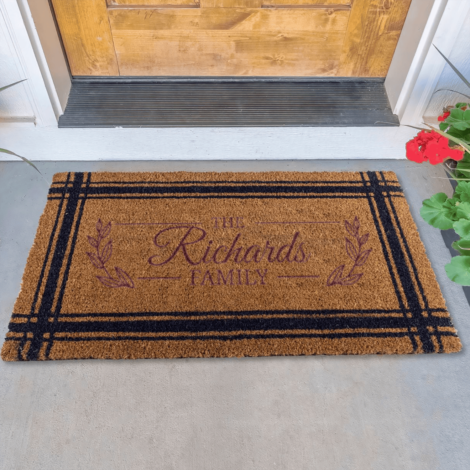 Family Noble Knot Engraved Door Mat