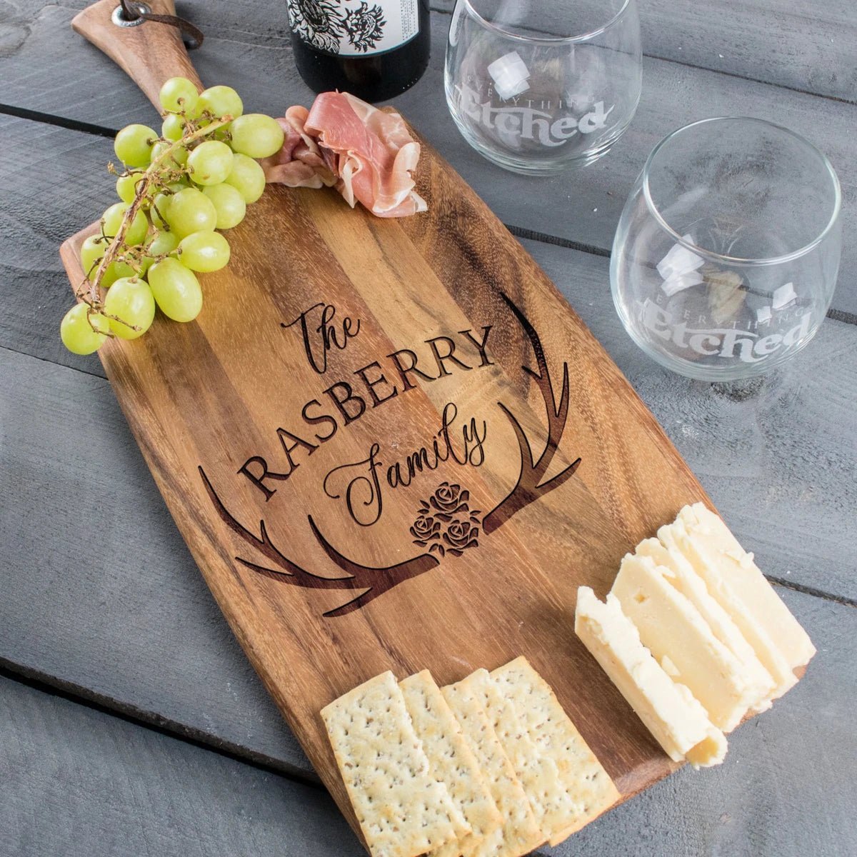 Cutting Board Antler &amp; Flowers Cheese Board - Design: FM7