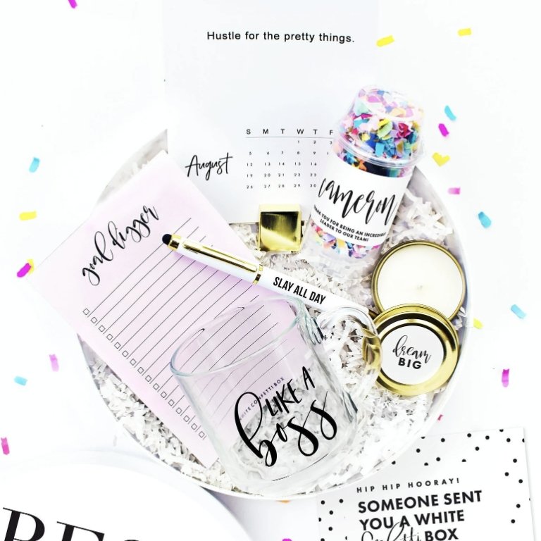 Fashion girl boss gift ideas