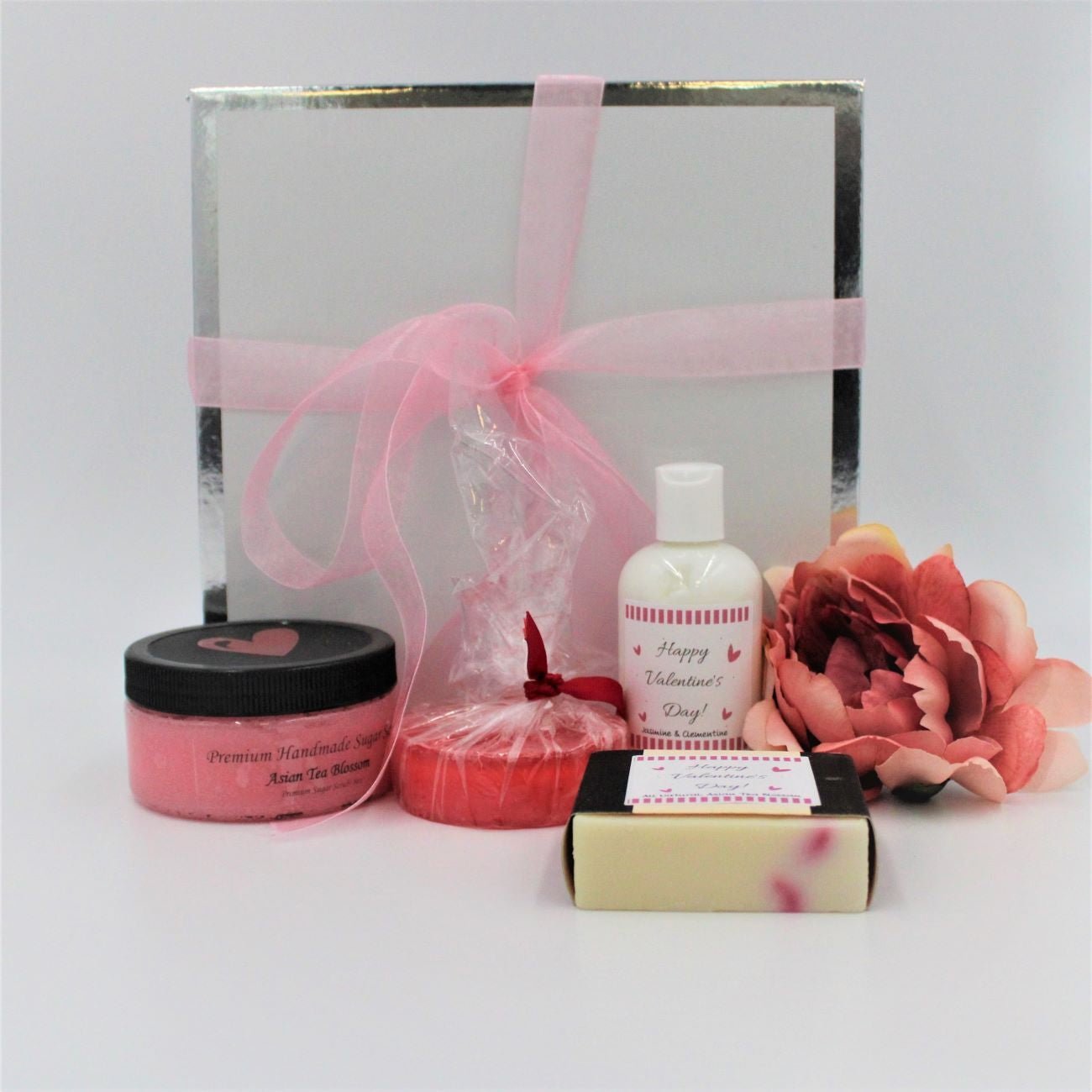 Gift Box Serenity Spa Gift Set